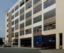 Bth Global Building (D27), Factory #563154401